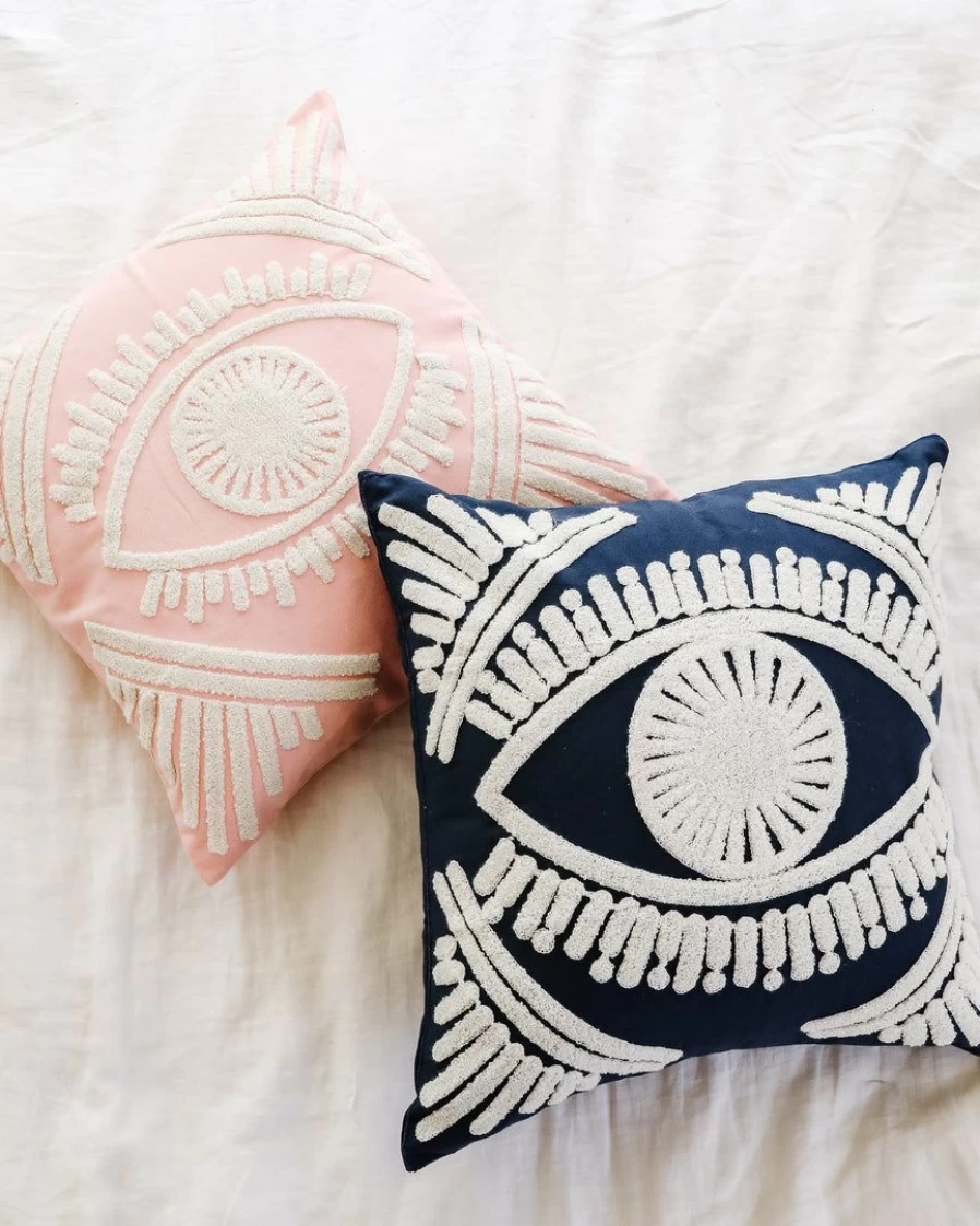 "Drinda Tufted Pillow Cover - Soft Bohemian Decorative Cushion Case for Home Decor"