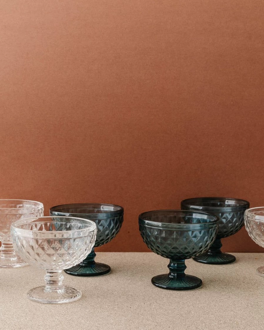 "Hatched Glass Dessert Bowls Set – Elegant & Durable for Ice Cream, Pudding, and Fruit"