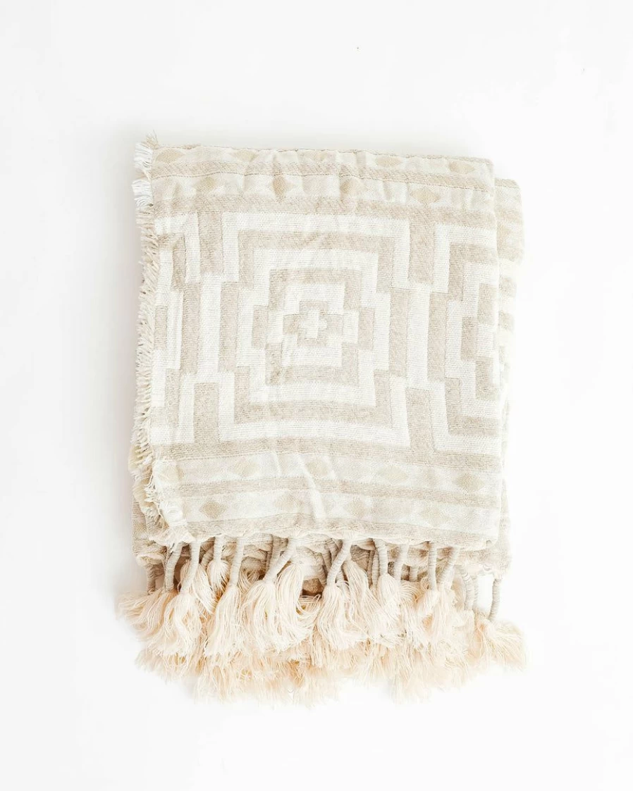 "Handwoven Taupe Throw Blanket – Traditional Peking Craftsmanship – Hypnotic Design – Cozy Home Decor"