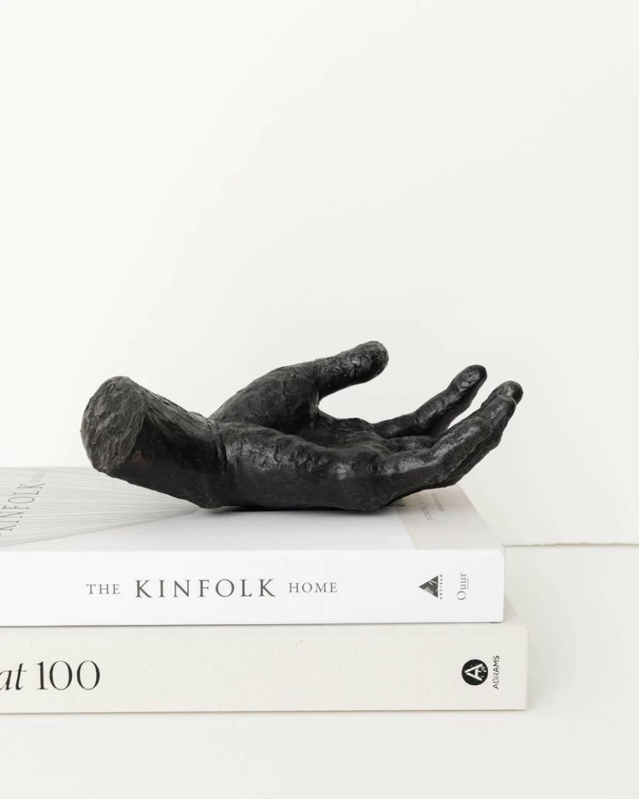 "Modern Noir Hand Sculpture - Elegant Home Decor Art Piece"