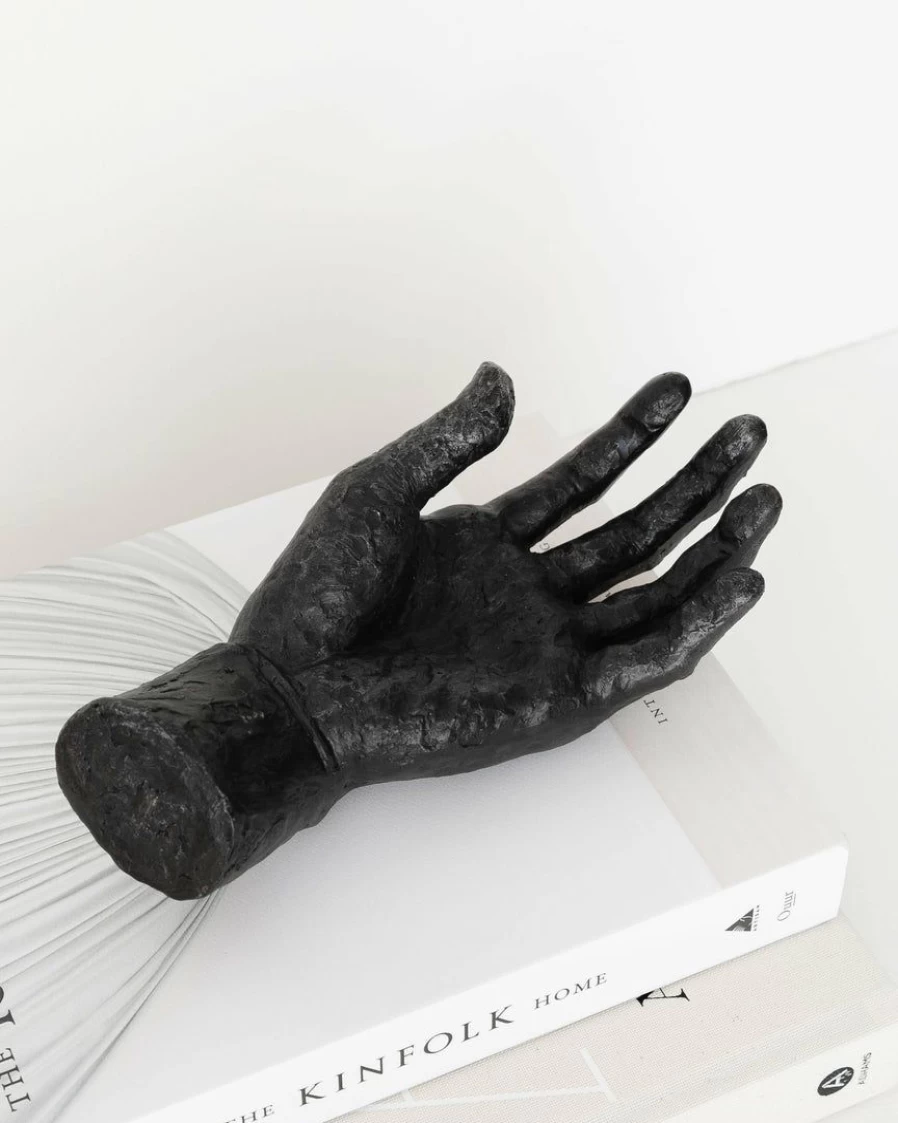 "Modern Noir Hand Sculpture - Elegant Home Decor Art Piece"