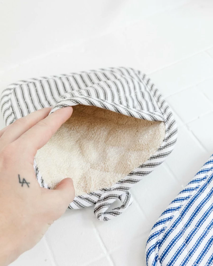 Lone Fox New Noah Stripe Oven Mitt - Heat Resistant Kitchen Glove for Baking and Cooking