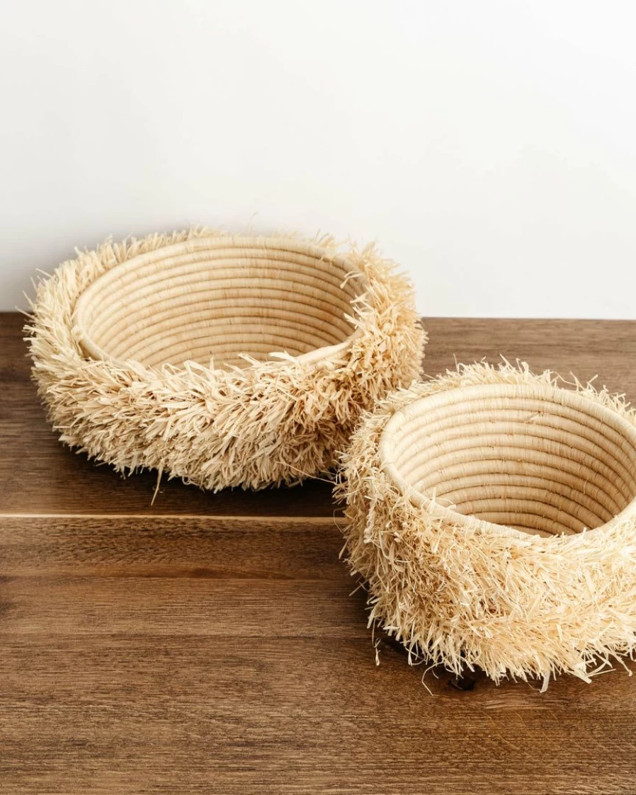 Bohemian Jorja Fringe Round Handwoven Basket – Natural Fiber Storage & Decor