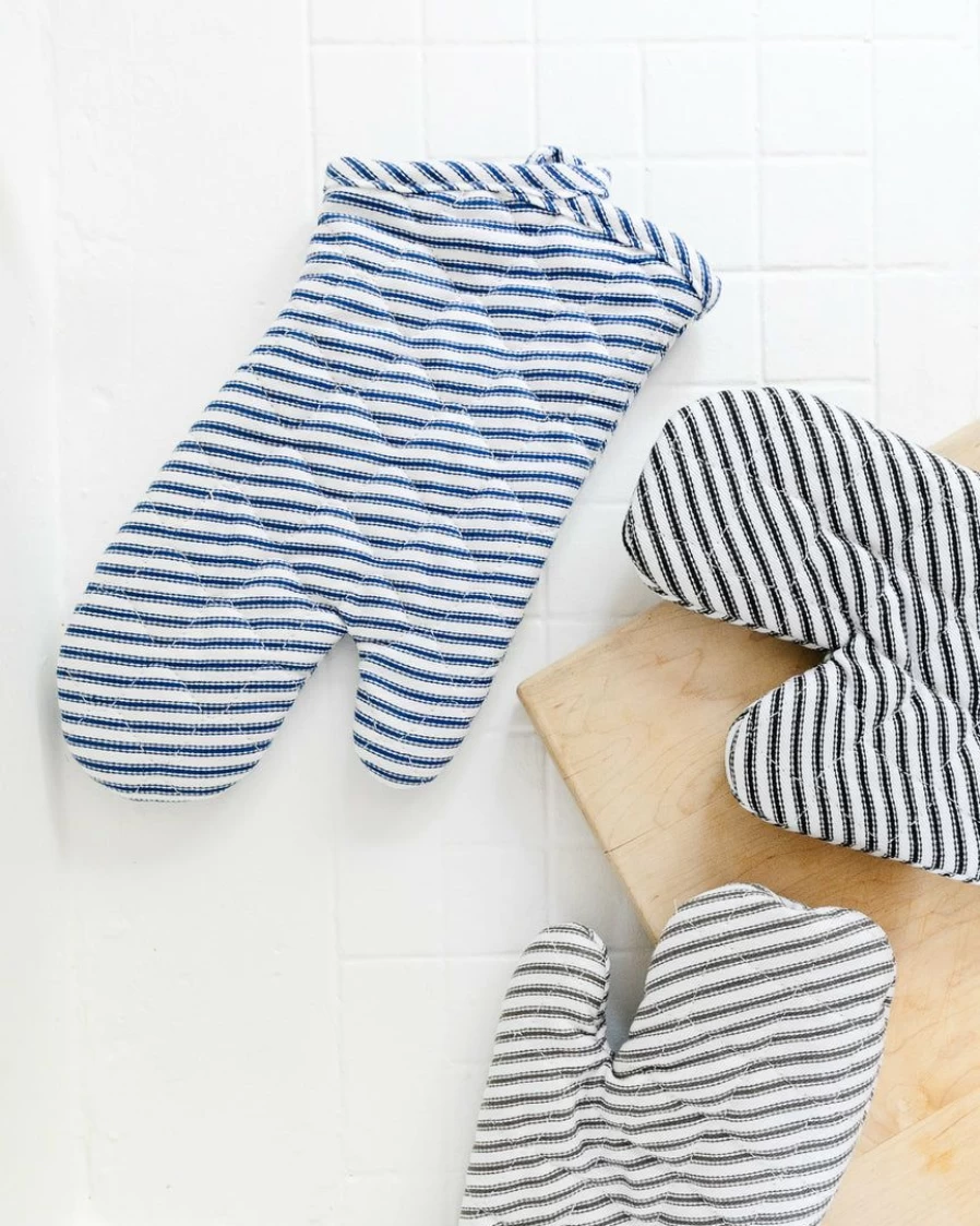 Noah Stripe Heat-Resistant Oven Mitt - Premium Kitchen Baking Glove for Hand Protection