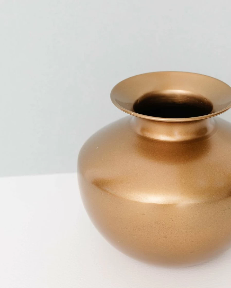 Handcrafted Brass Lota Vase - Elegant Decorative Urn for Home & Events