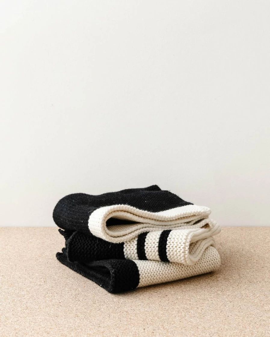 "Premium Striped Knit Dish Cloths Set - 3-Pack Eco-Friendly Kitchen Cleaning Towels"