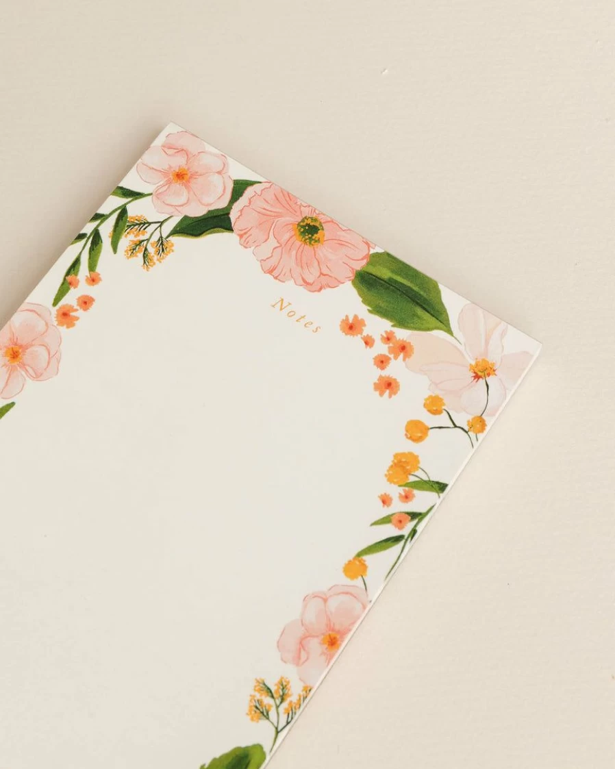 Pink Floral Design Notepad with Pen - Elegant Writing Journal for Notes & Memos