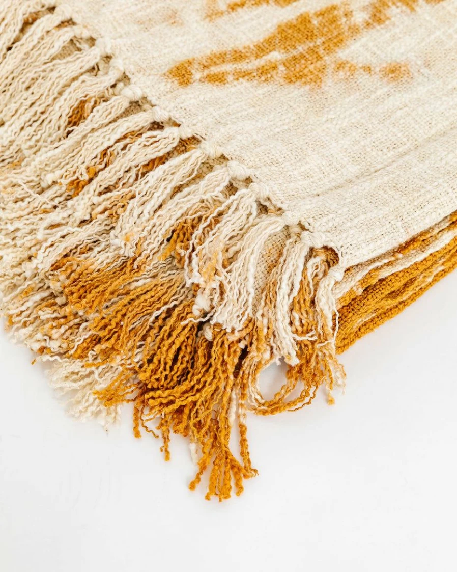 Bohemian Golden Tie-Dye Decorative Throw Blanket - Soft Lightweight Luxury Design for Home Decor