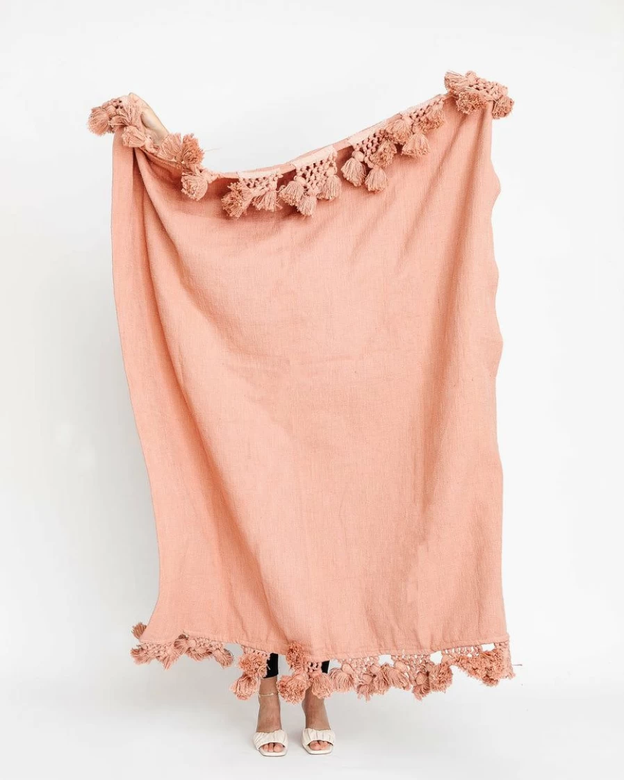 "Olenna Throw Blanket - Soft Cozy Knit Design for Home Decor"