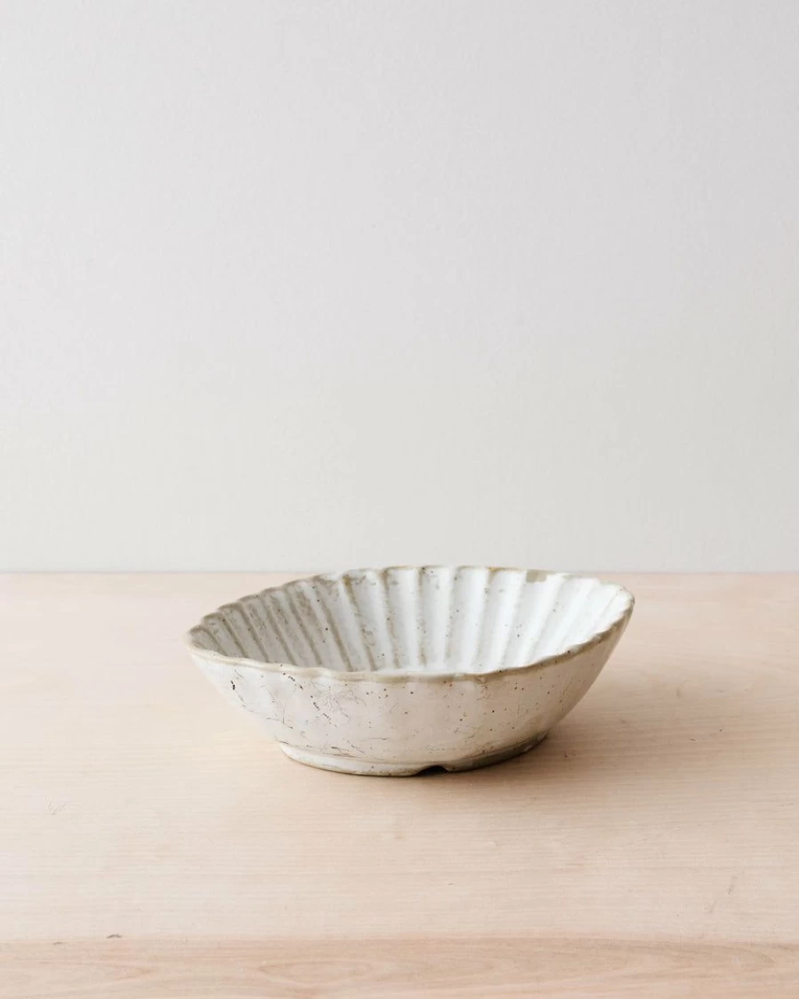 "Irie Stoneware Soap Dish – Handcrafted Ceramic Bathroom Organizer, Durable & Stylish"