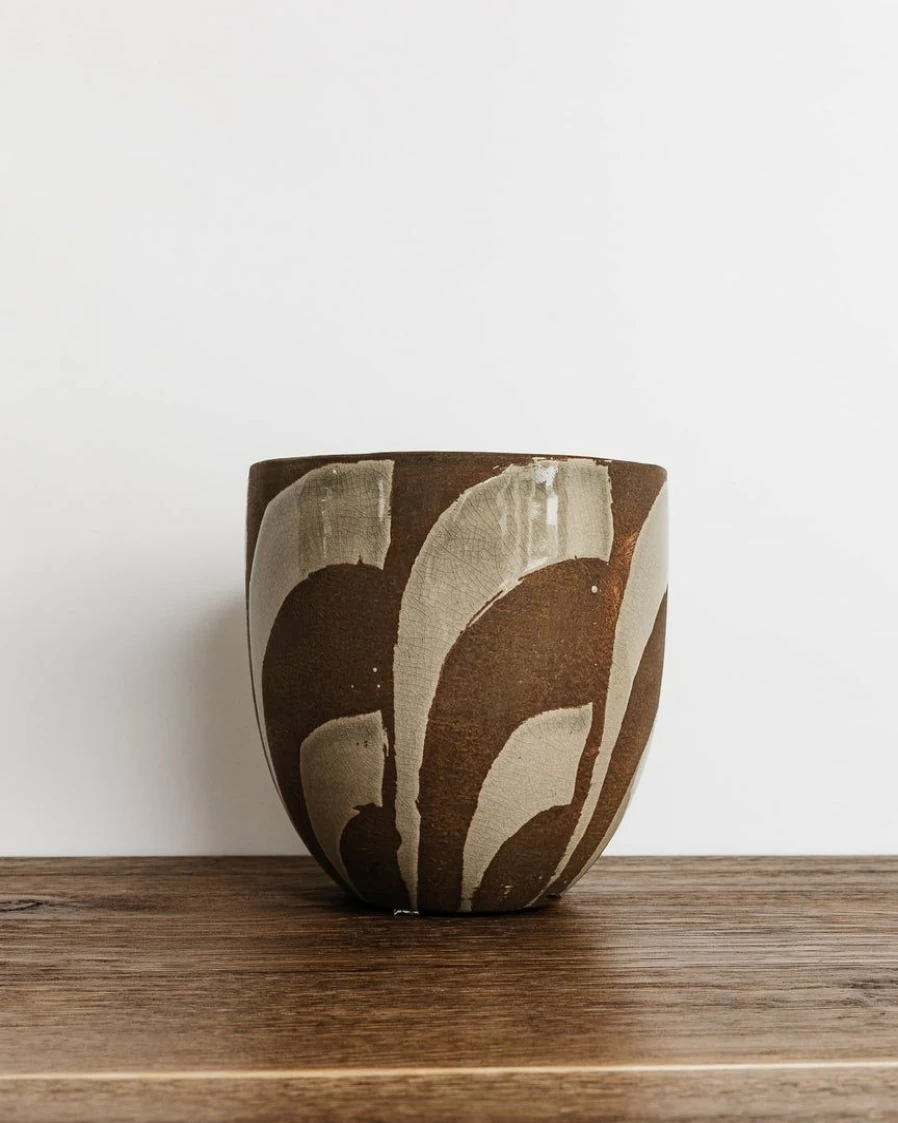 "Lone Fox New Cayden Terracotta Planter – Handcrafted Clay Pot for Indoor Plants"